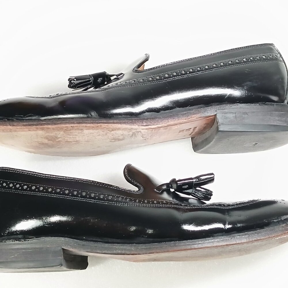 Johnston & Murphy Black Leather Tassel Loafers Wingtip Detail Mens 12 Good Cond